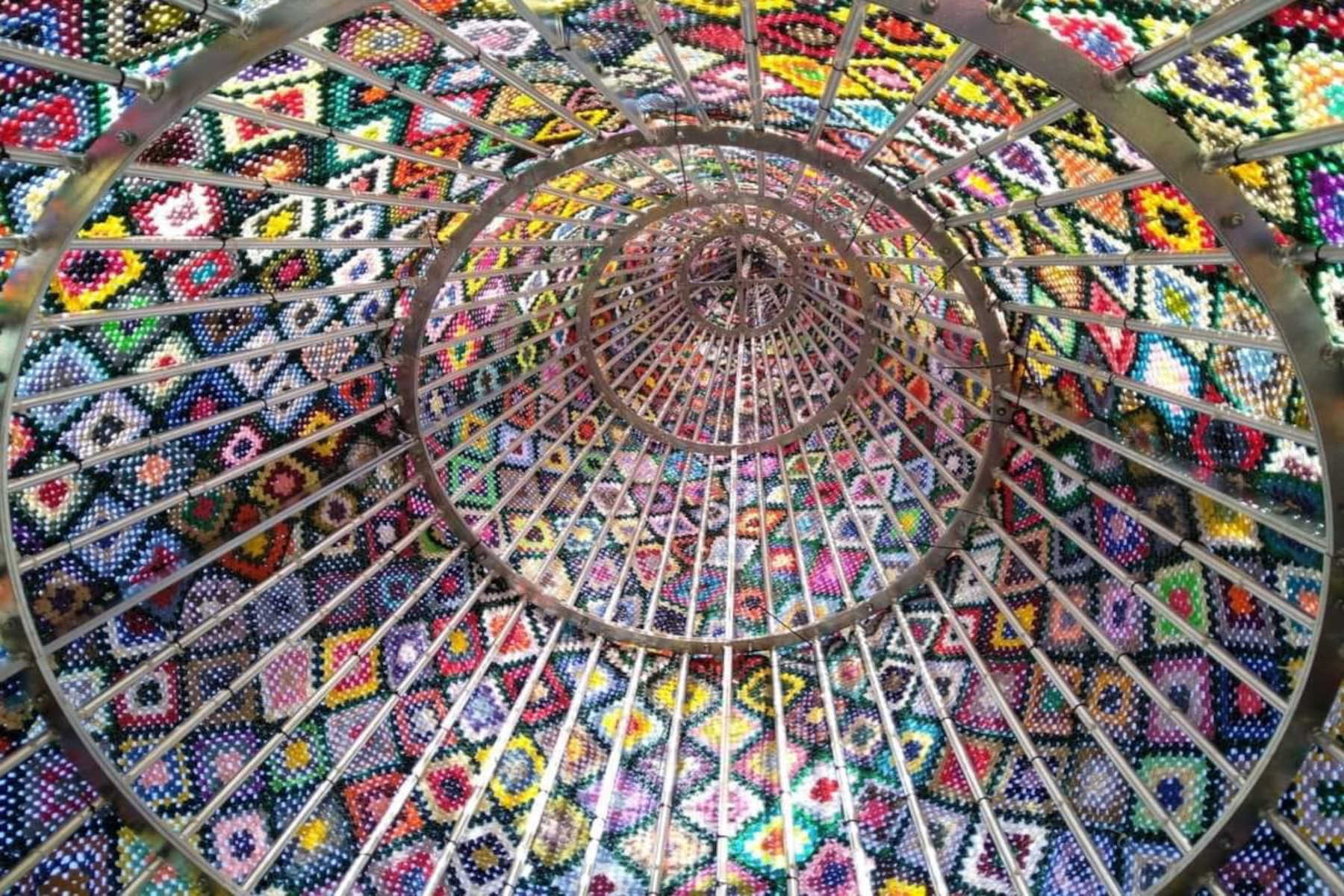 Yarn bombing quale città visitare a Natale Viaggi di Passioni